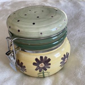 OGGI Beautiful Jar